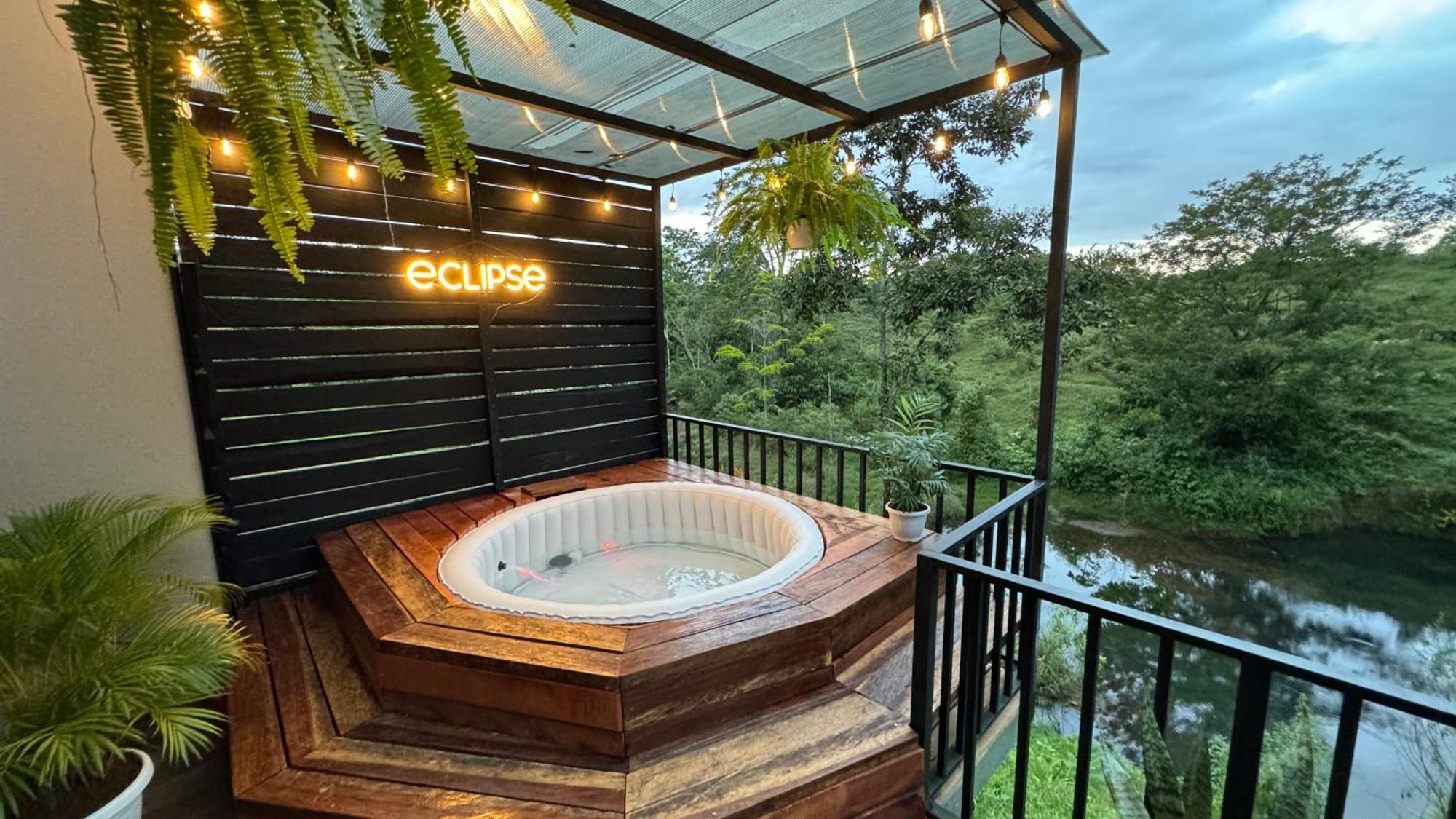 A-frame, Rio Celeste In Premises And Close To Park